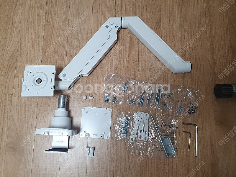 카멜 고중량 모니터암 PMA2X 화이트--1