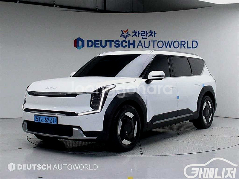 [기아]EV9 4WD 에어 2024 년 전기 중고 중고...--0