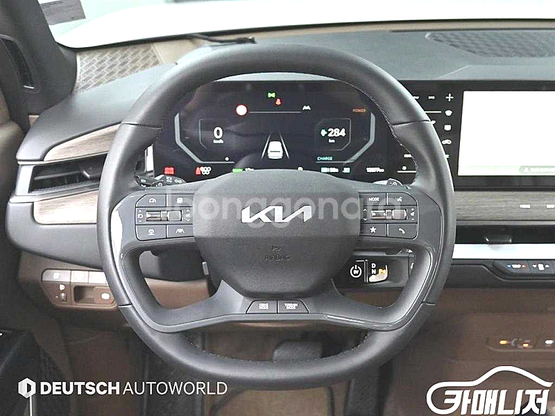 [기아]EV9 4WD 에어 2024 년 전기 중고 중고...--4