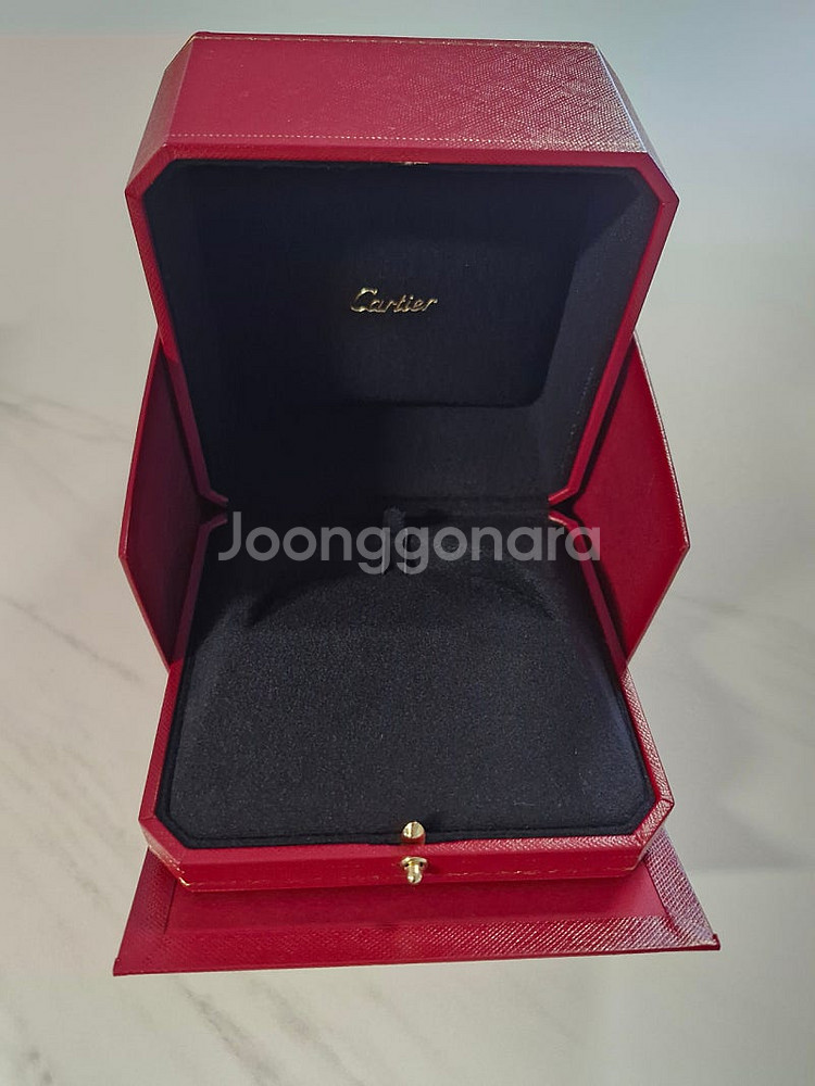 까르띠에 앵끌루팔찌 케이스 박스 쇼핑백 팝니다 (택포)--1