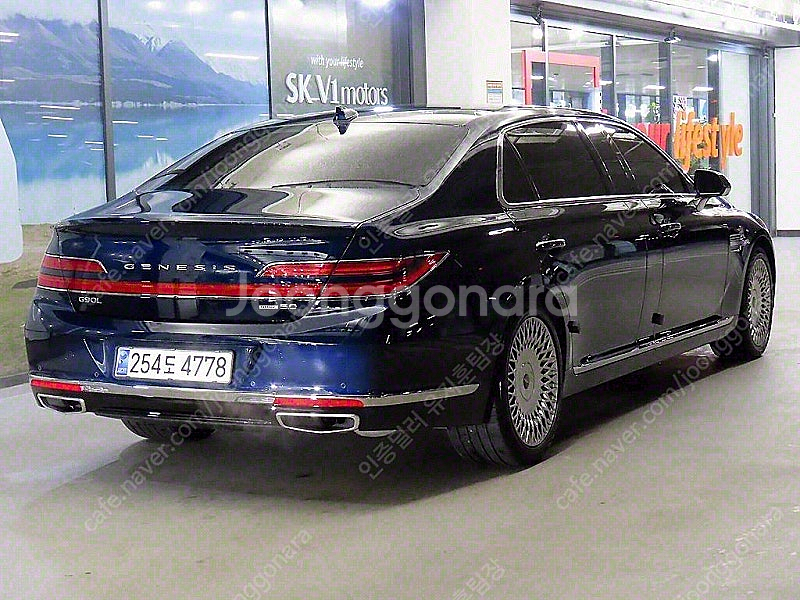 제네시스 G90 중고 제네시스 중고 가격 파란색 2019년식 19,903km 5.0 GDI AWD 리무진 프레스티지...--4