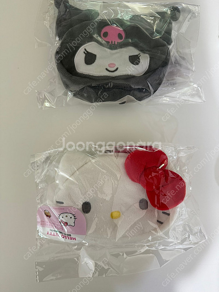 산리오 인형파우치 , 리버시블파우치 개당 4000원--0