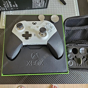 Xbox 엘리트패드 코어모델 판매합니다