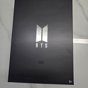 방탄소년단 피규어 프리스티지 판매합니다.