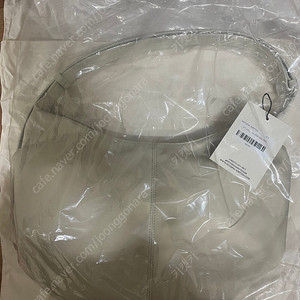 낫띵리튼 nylon shoulder bag (Salt) 호보백