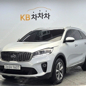 쏘렌토 중고 가격 쏘렌토 더 뉴 쏘렌토 중고 가격 은색 2018년식 디젤 2.0 4WD 프레스티지 개인사업자 차량구매