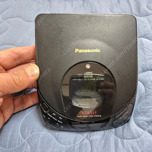 PANASONIC 워크맨 CDP SL-S350 블랙색상 정상작동품 판매합니다.