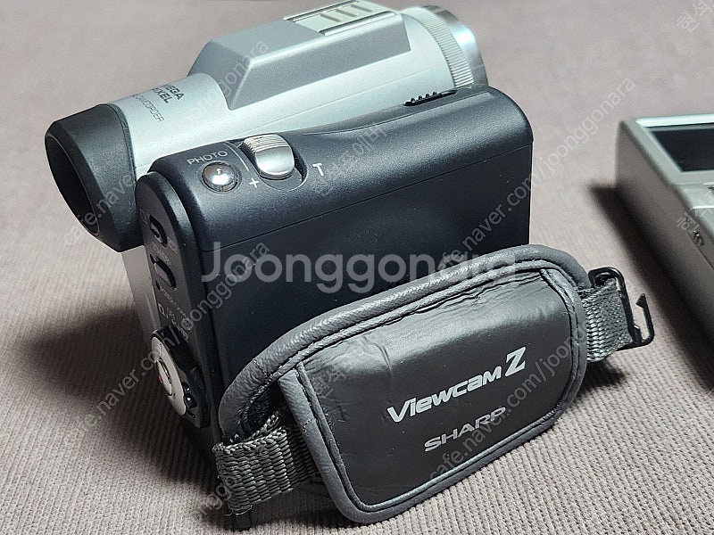 샤프 뷰캠Z 6mm 캠코더 카메라 & FM/AM 라디오...--5