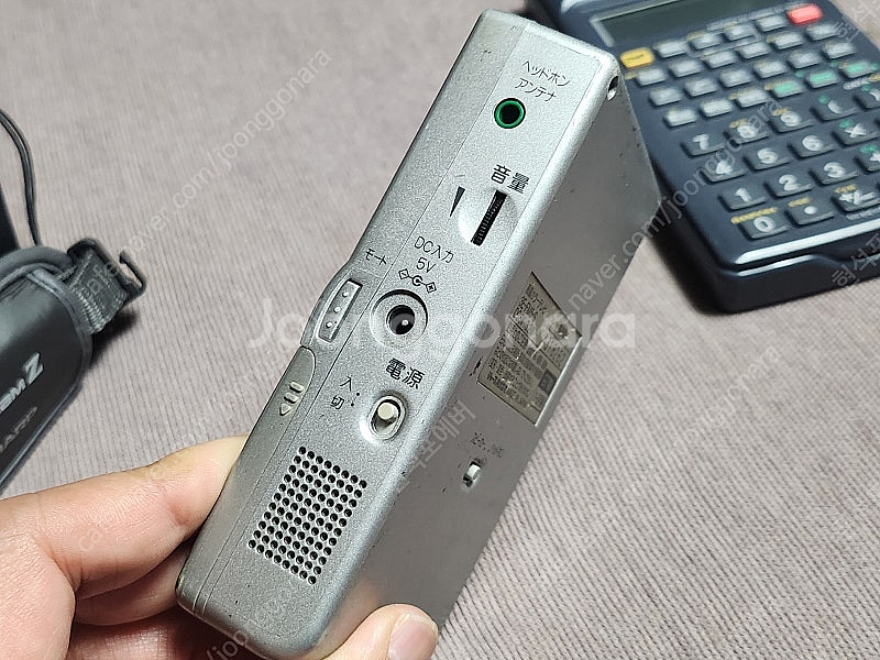 샤프 뷰캠Z 6mm 캠코더 카메라 & FM/AM 라디오...--8