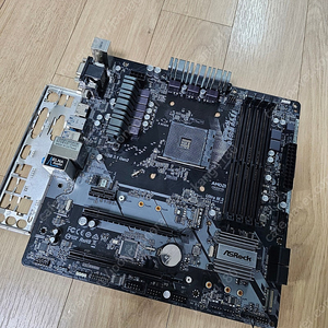 애즈락 b450m pro4 / b560m hdv 메인보드 판매합니다 (4개)