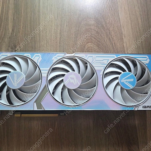 (부산 동래)RTX 4060 ULTRA White 8GB 그래픽카드 판매합니다.