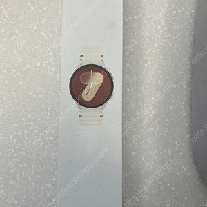 미개봉 새상품 갤럭시워치7 40mm크림색상팝니다