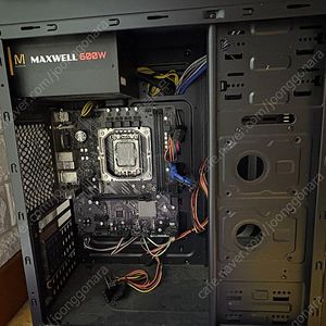 i3-12100f+메인보드 반본체 팝니다