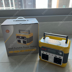 쉘 파워뱅크 300W 새제품 팔아요