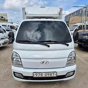 포터2 중고차 내장탑차 중고 포터 중고차 파워게이트 중고 흰색 2021년식 30,086km 슈퍼캡/초장축/(CRDi) 스마트 중고차카페