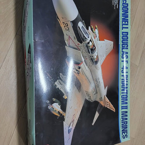 타미야 1/32 f-4j
