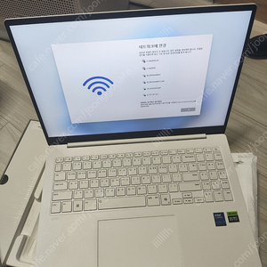 2025 그램 프로 16z90tr-sa5hk (rtx4050) 팝니다. 외장 그래픽