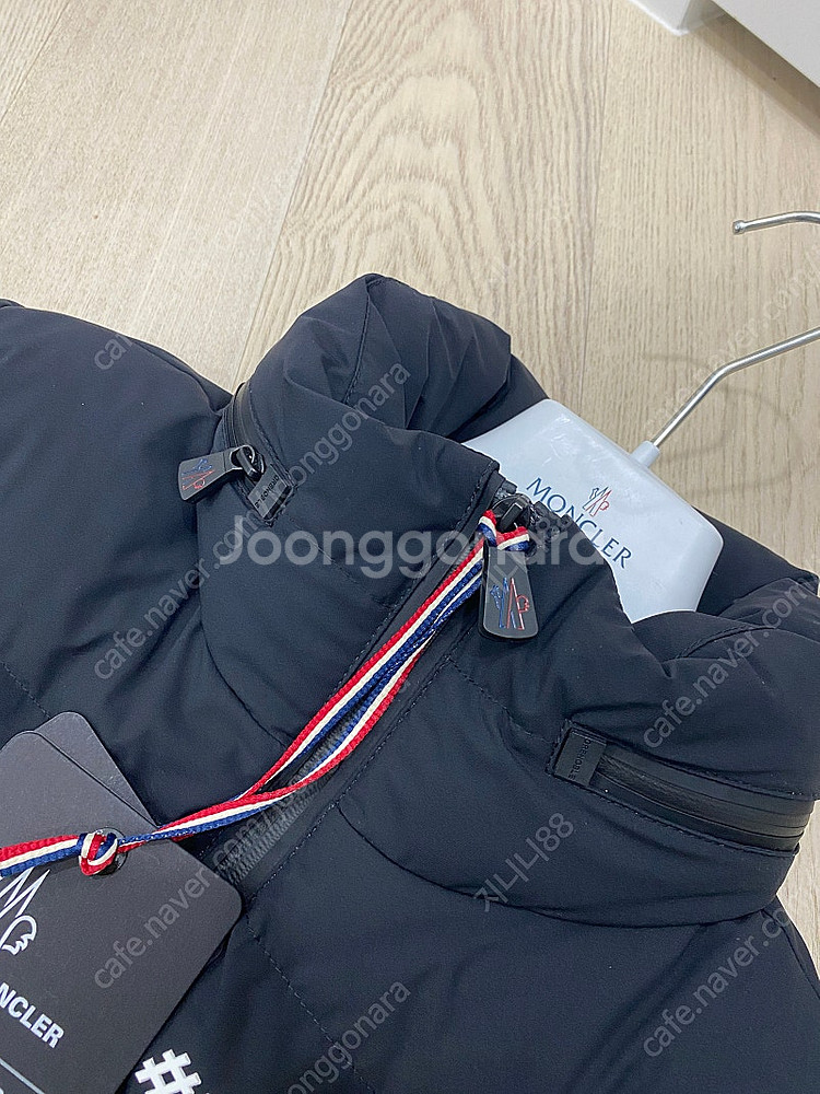 몽클레어 그레노블 여성패딩 스키복 bettex 1사이즈...--7