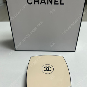 샤넬 레베쥬 쿠션 케이스 + 쇼핑백 25000원 (리뉴얼 후)