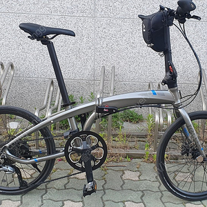 턴버지D9
