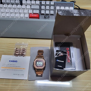 지샥 GMW-B5000GD-4 판매합니다. (gmw-b5000)