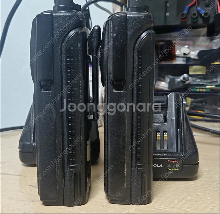 모토로라 업무용 무전기 xts-3000 2대 부품용 판...--2