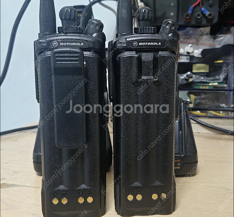 모토로라 업무용 무전기 xts-3000 2대 부품용 판...--4