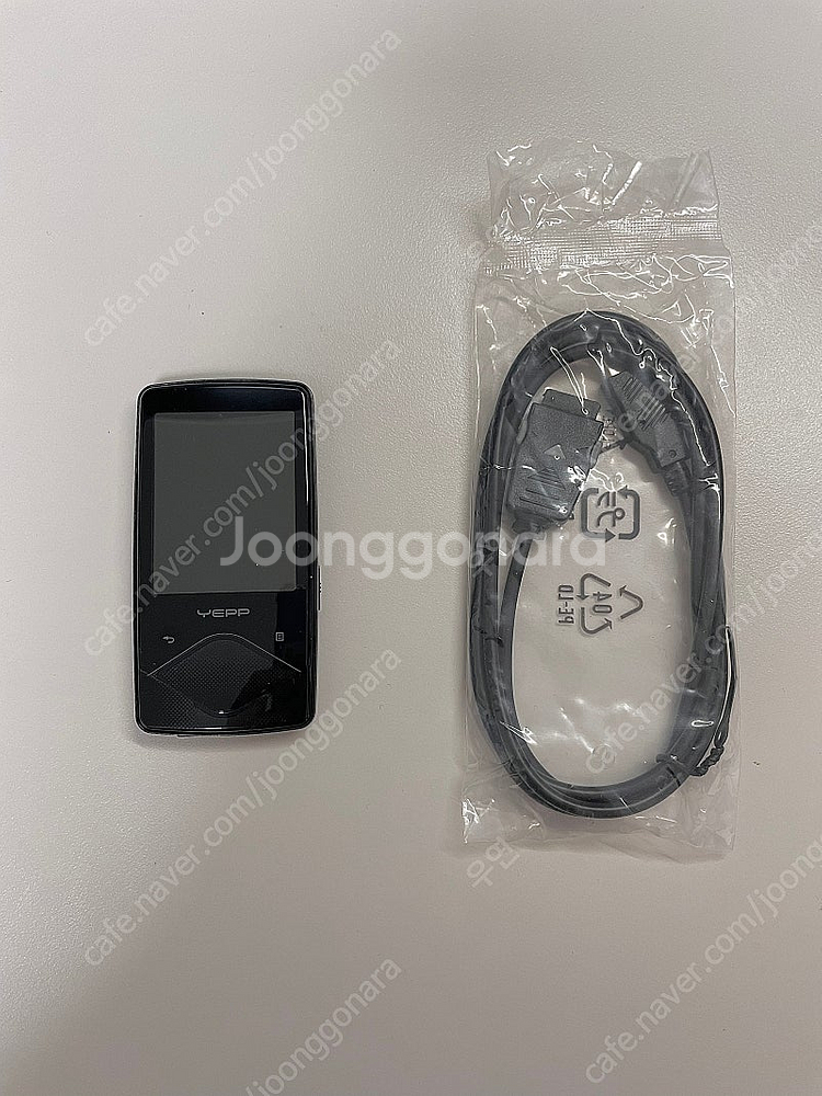 삼성 YEPP YP-Q1 4GB mp3--9