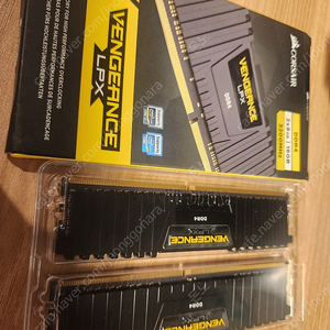 커세어 벤젠스 LPX DDR4 16GB (2X8GB) 3200MHz