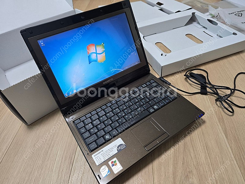 기가바이트 M912 카페북 (Cafe book) 풀박스--3