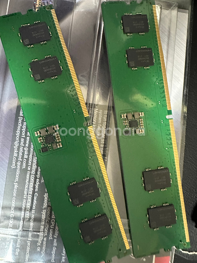 하이닉스 시금치램 DDR5-5600 A다이 8*2(16...--2