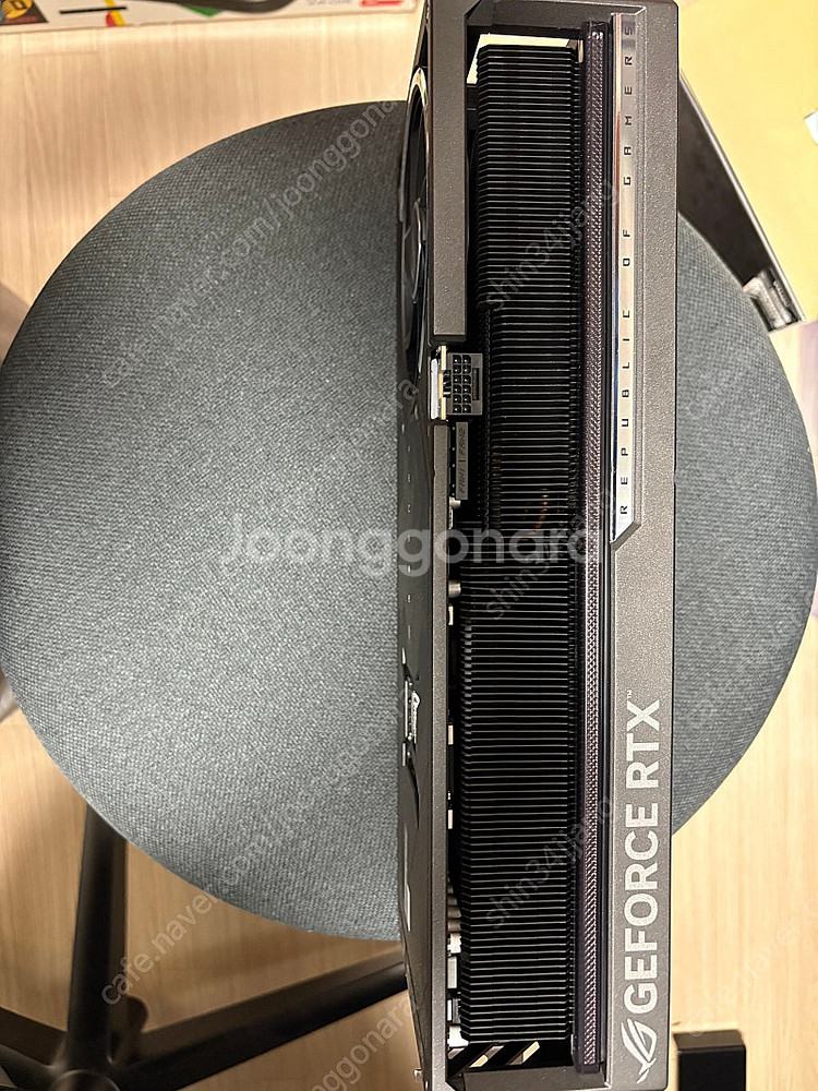 ASUS ROG Astral 지포스 RTX 5080 판...--1