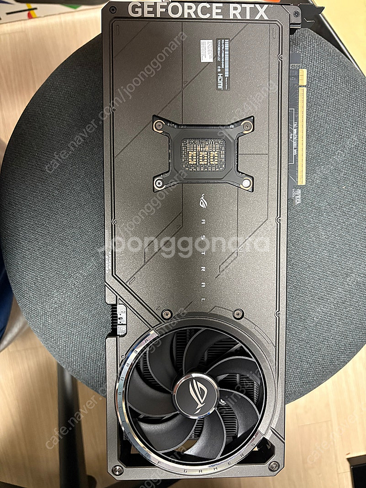 ASUS ROG Astral 지포스 RTX 5080 판...--4