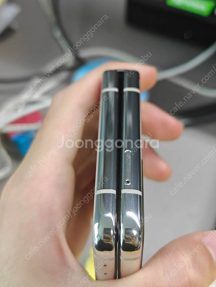 z플립3 톰브라운 에디션 팝니다--1