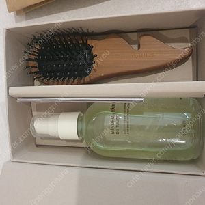 toun28 퍼퓸 헤어 에센스 헤어미스트 괄사빗세트 택포25000