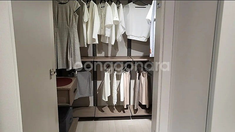 6월9일 김해 더샵모델하우스현장에서 창호,싱크대,붙박이...--2