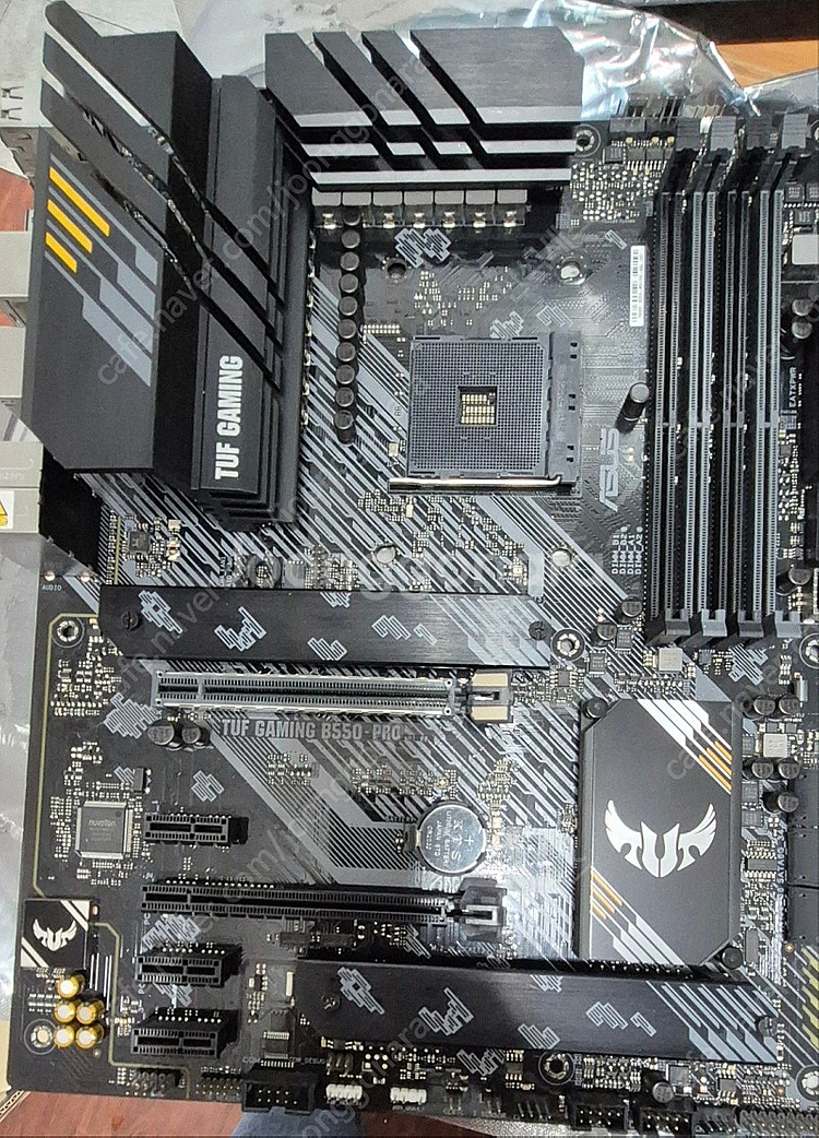 AUSU GAMMING B550 PRO--0