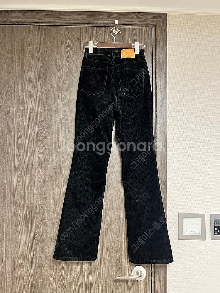 칙스라벨 벨벳진--1