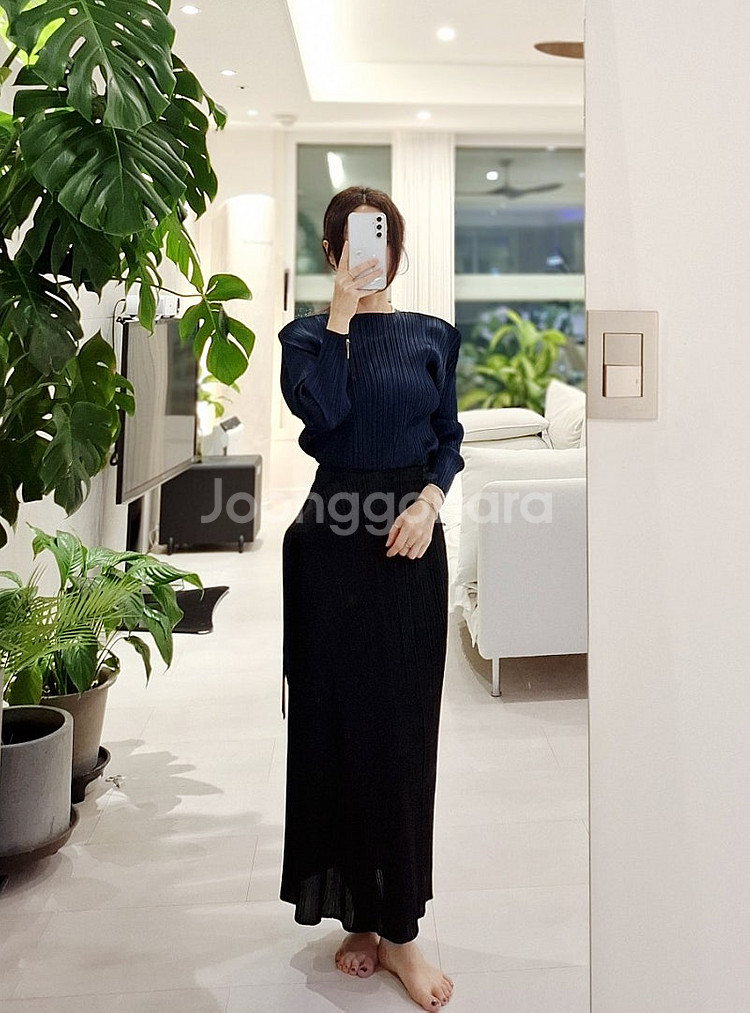 새상품급.플리츠플리즈 딥잉크 탑 이세이미야케--2