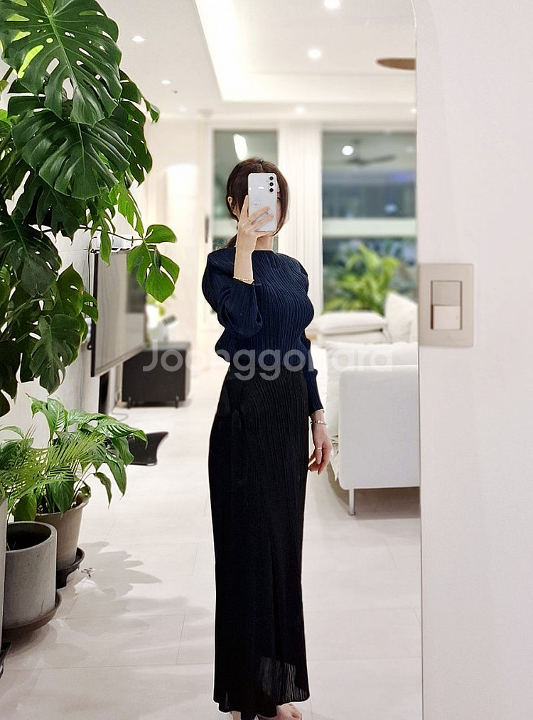 새상품급.플리츠플리즈 딥잉크 탑 이세이미야케--5