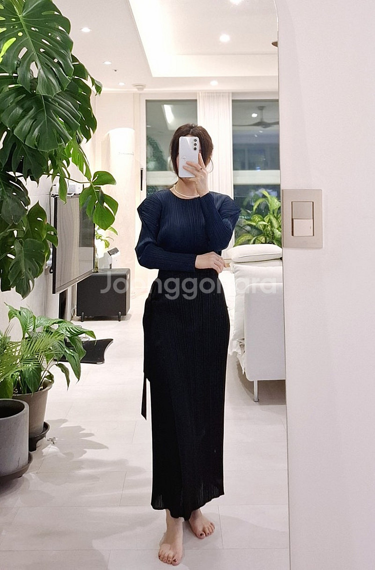 새상품급.플리츠플리즈 딥잉크 탑 이세이미야케--9