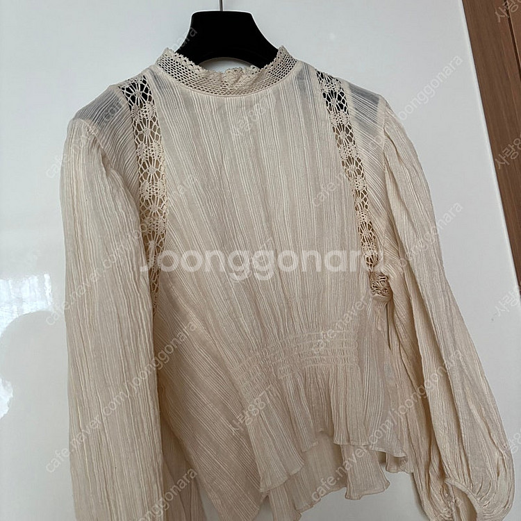 위드윤 제작 플리츠 벌룬소매 마랑스타일 블라우스 출근룩 하객룩--1