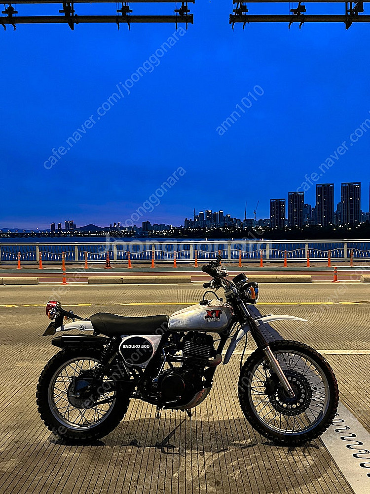 야마하 sr400 vmx 커스텀 판매합니다--2