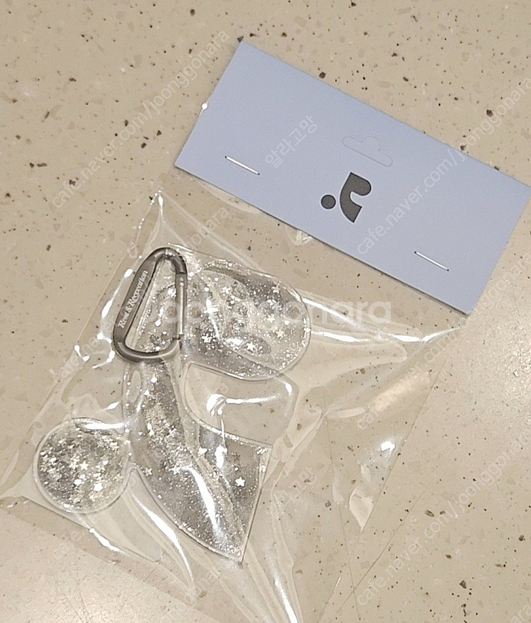 레스트레크리에이션 글리터키링--1