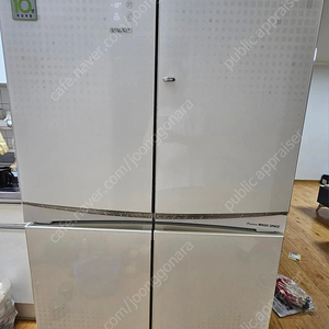 LG 디오스 양문형 4도어 냉장고 u913vbiw