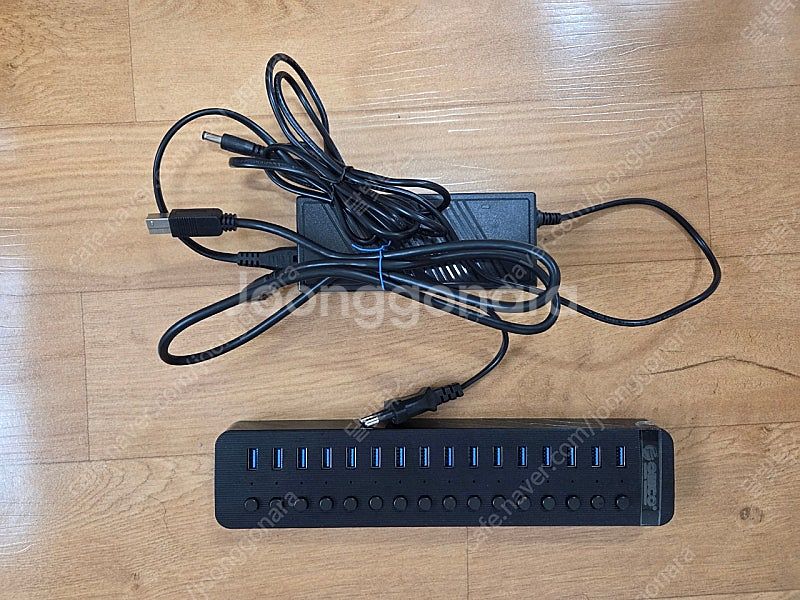 오리코 USB 16포트 팝니다--1