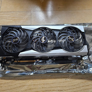 RX 6900 XT 니트로+ 팝니다.