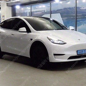테슬라 모델 Y 중고 테슬라 중고 흰색 2024년식 5,070km RWD 중고자동차