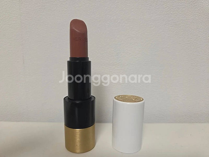 에르메스 루즈 새틴 립스틱 베쥬 도톰 20 택포4500...