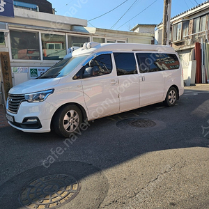 초장축그랜드스타렉스9인승캠핑카